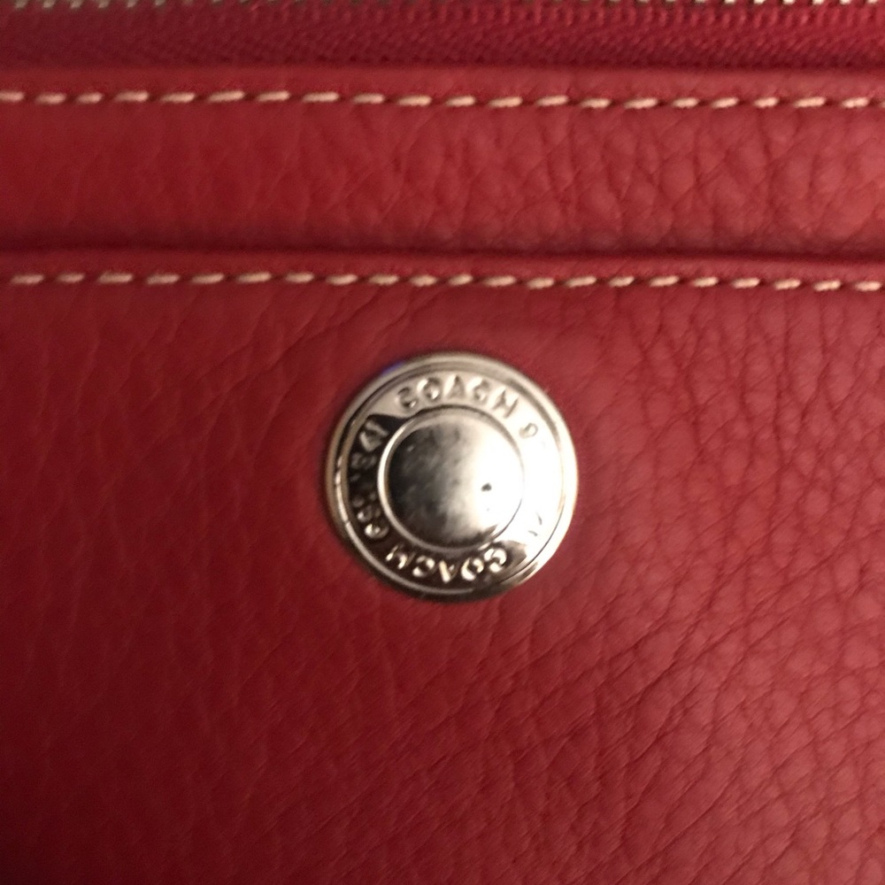 Red Leather Coach Wristlet Great condition. - Picture 7 of 8